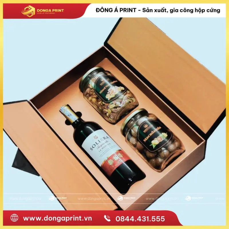 in hộp cứng đựng rượu