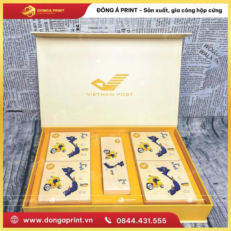 hộp cứng có khay giấy bế lỗ