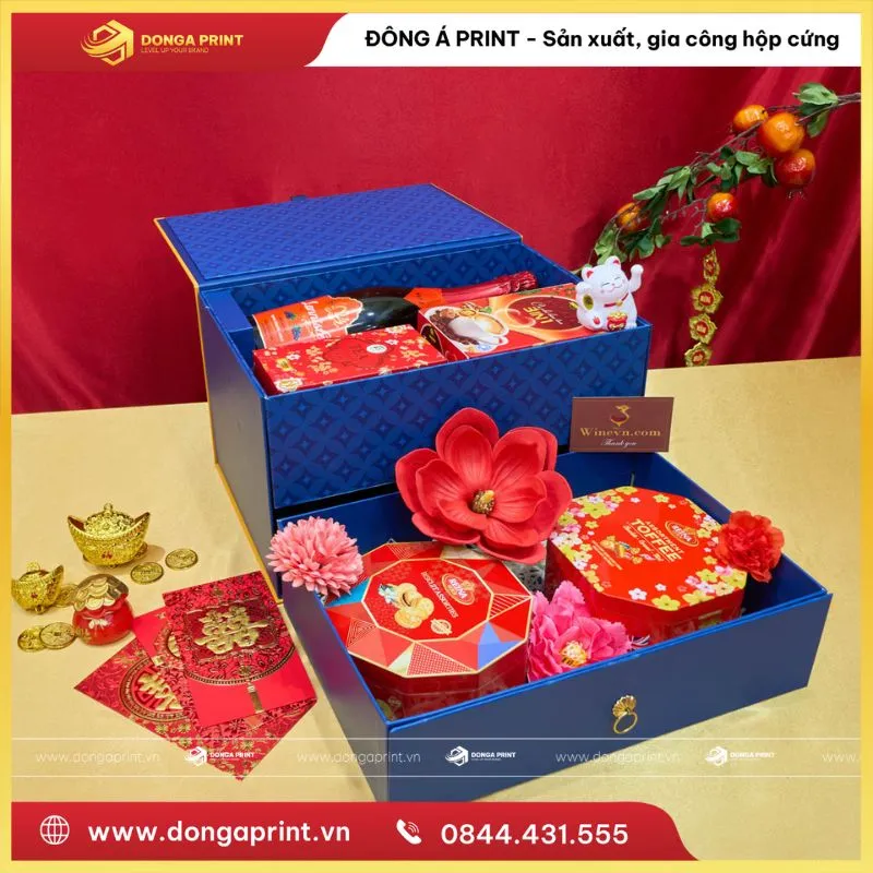 hộp quà Tết màu đỏ