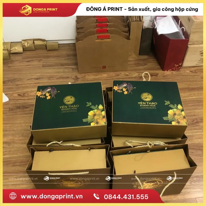 hộp đựng yến chưng sẵn