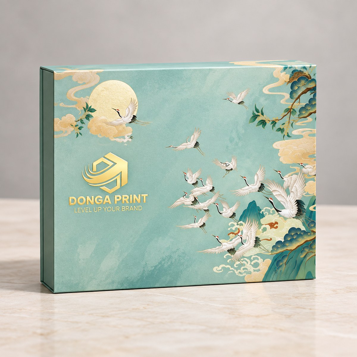 Quà Tặng Khách Hàng Bất Động Sản: 8 Ý Tưởng Hộp Quà Bàn Giao Nhà Ấn Tượng 17 Quà tặng khách hàng bất động sản đựng trong hộp xanh ngọc in hoạ tiết hạc